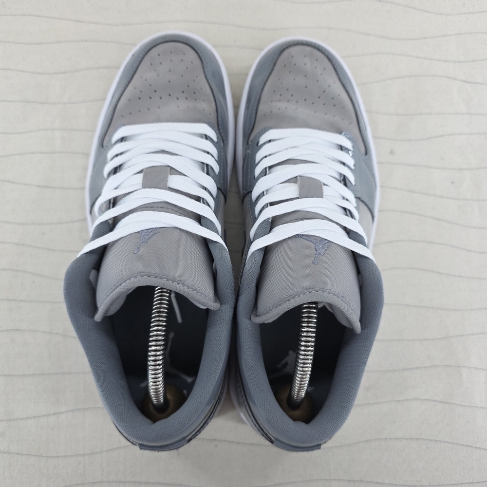 Air Jordan Mens 1 SE Low Patent Cool Grey White Sneakers Shoes HF3148-011 Sz 8.5 - Picture 7 of 13